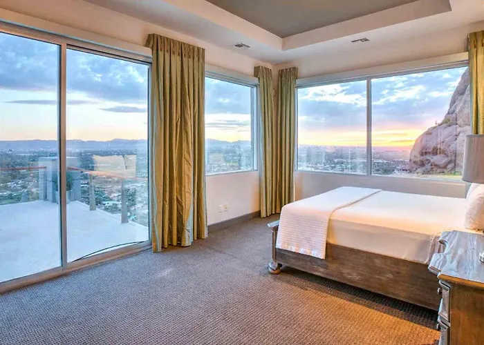 13,000sqf Camelback Mansion - Views, Pool, Theater